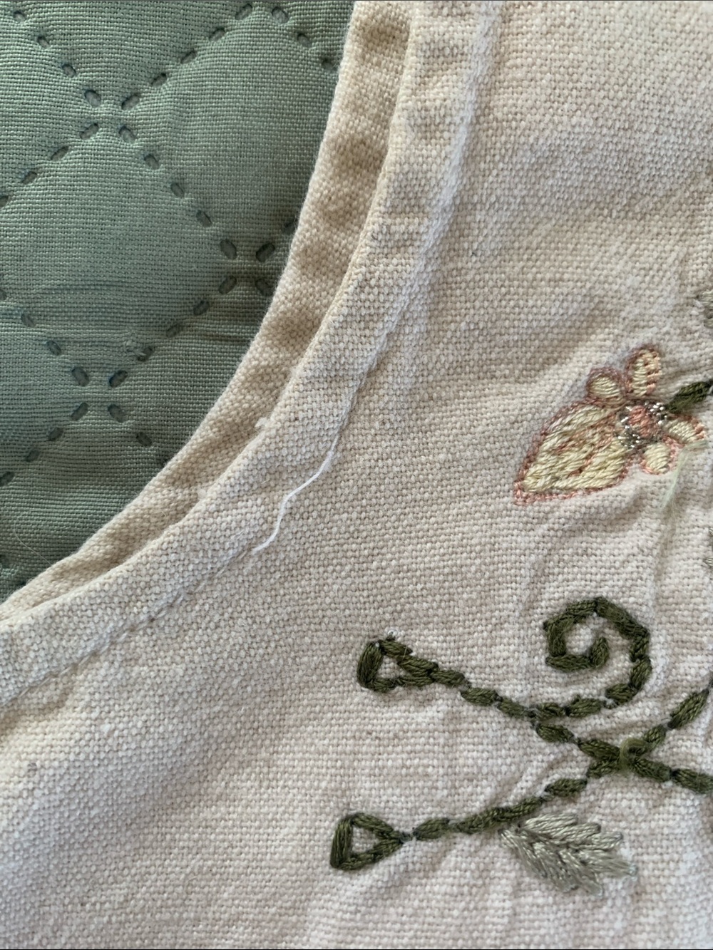 Vintage Embroidered Cotton Linen Sleeveless Zip Top Vest - Picture 5 of 5